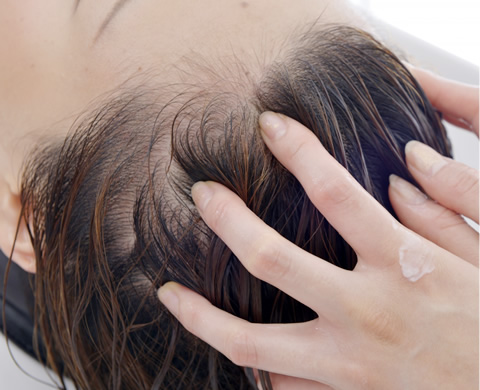 頭皮の保湿と立毛筋の強化